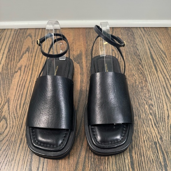 Victoria Beckham black leather sandals Made in Italy - Picture 2 of 7